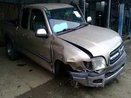 2002 TOYOTA TUNDRA, GOLD, SR5 MODEL, 4.7L, AT, 2WD.  Z25253